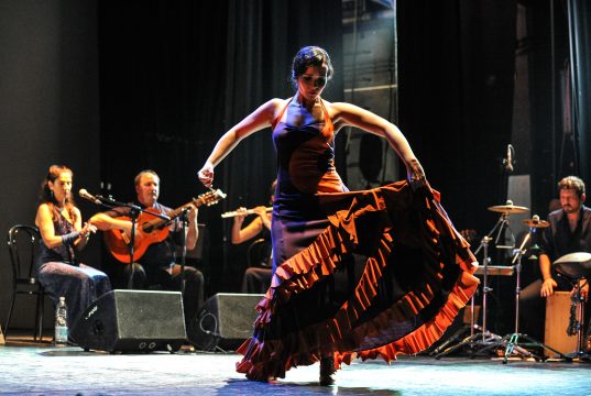 “Sobre las olas”. A WeGil con il Flamenco, sabato 22 giugno